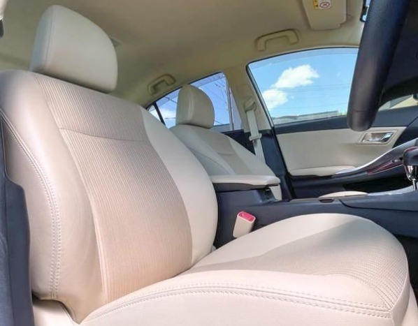 2016 Toyota Premio